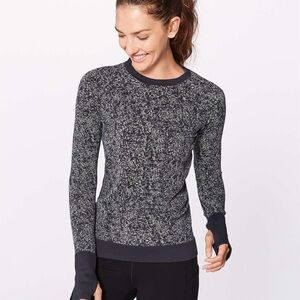 Lululemon Rest Less Pullover in Black / White - 4